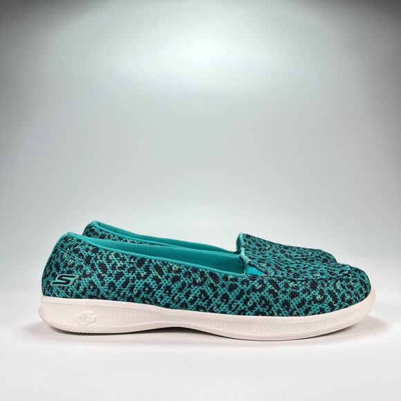 Skechers GO Step Lite Teal Blue Animal Print Slip On 136301 Women's Size 9.5 - Picture 1 of 10